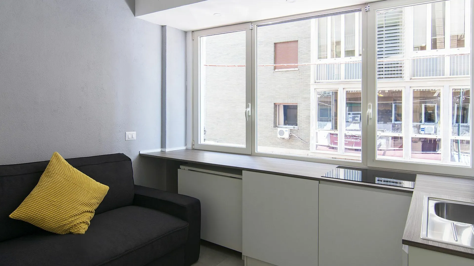 Relais Castel Nuovo Aparthotel Naples
